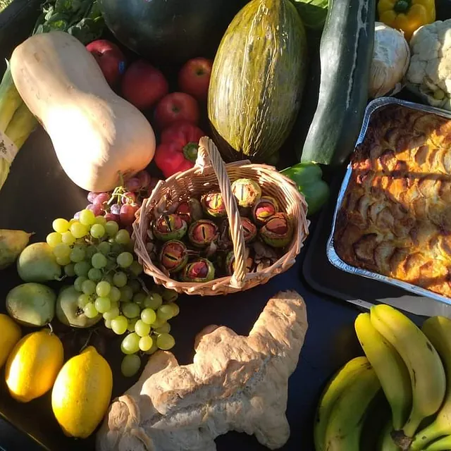 La Casa del Colibrí cestas frutas