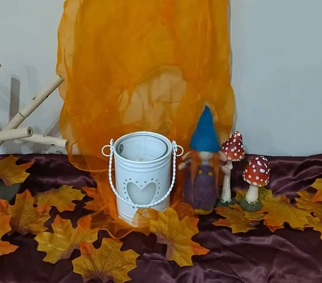 La Casa del Colibrí hojas de otoño